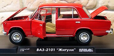 модель ВАЗ-2101 Жигули (красный)